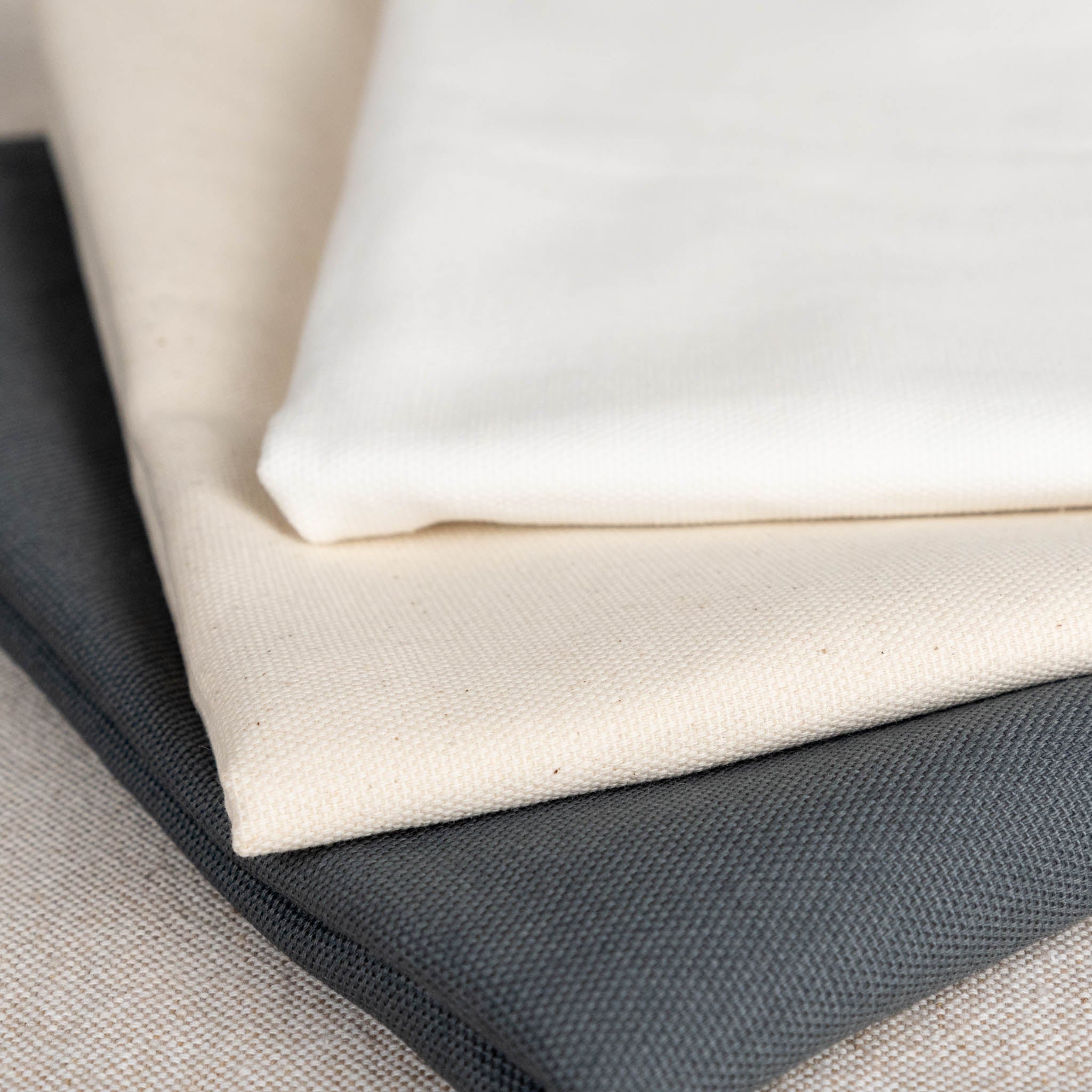 Kissenhülle „Camping ist da, wo der Alltag Pause macht“